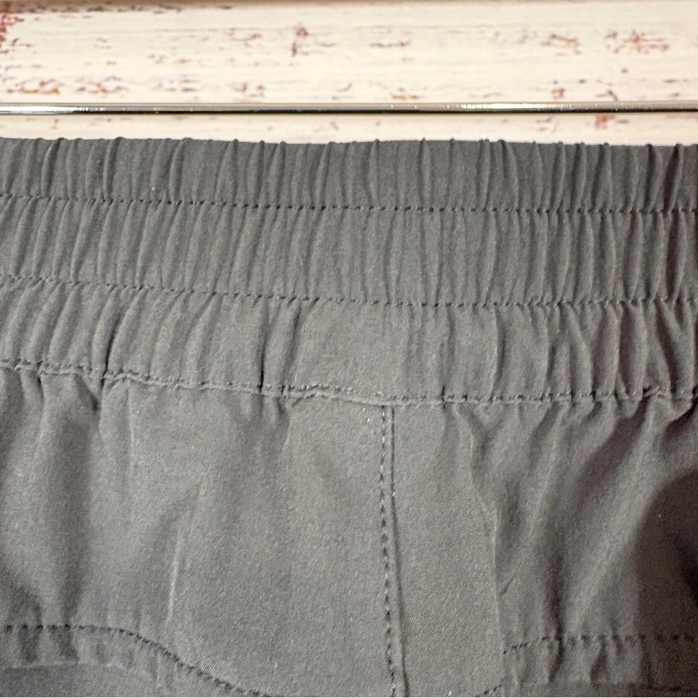 L.L. Bean Black UPF 50+ Stretch Board Shorts - Picture 7 of 13